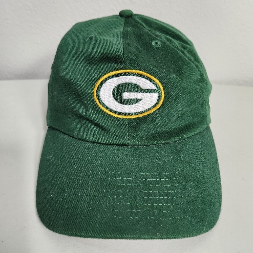 Green Bay Packers/Miller Lite Green Corduroy Baseball Hook & Loop Cap (NWOT)